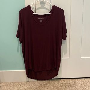 American eagle, size small (fits a little bigger), burgundy